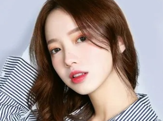 完美真人最新网址㊙️_✅ 完美播放器