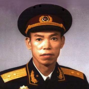 祖孙情深，6岁女儿的温柔反击