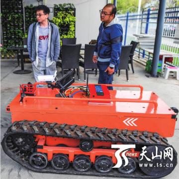 中国机器人,开启沙漠治理新篇章 中国机器人,开启沙漠治理新篇章